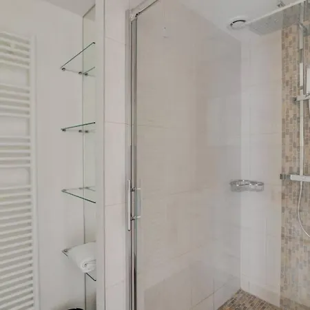 Apartment C066-luxurious With Sea View - Cannes